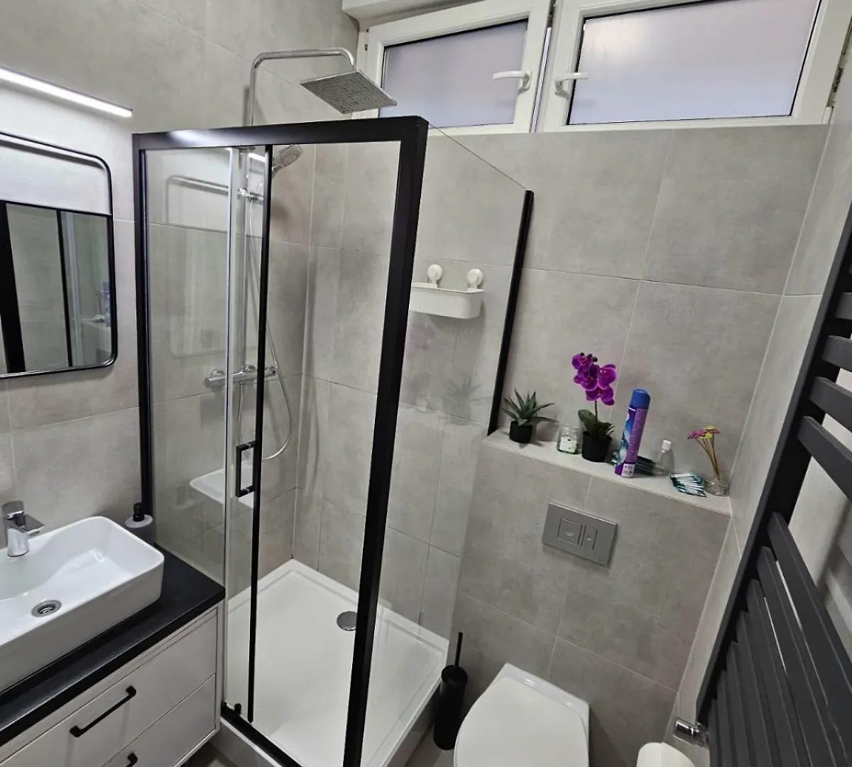 Bed & Breakfast 10Wygodny Pokoj W Centrum Wroclawia